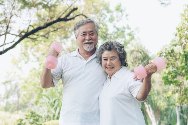 Become Healthy And Strong Middle-Agers