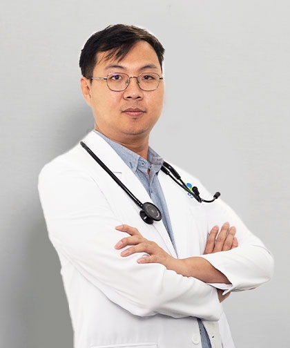 dr. Kevin Dyonghar