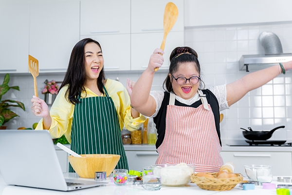 Mengasuh Anak dengan Down Syndrome