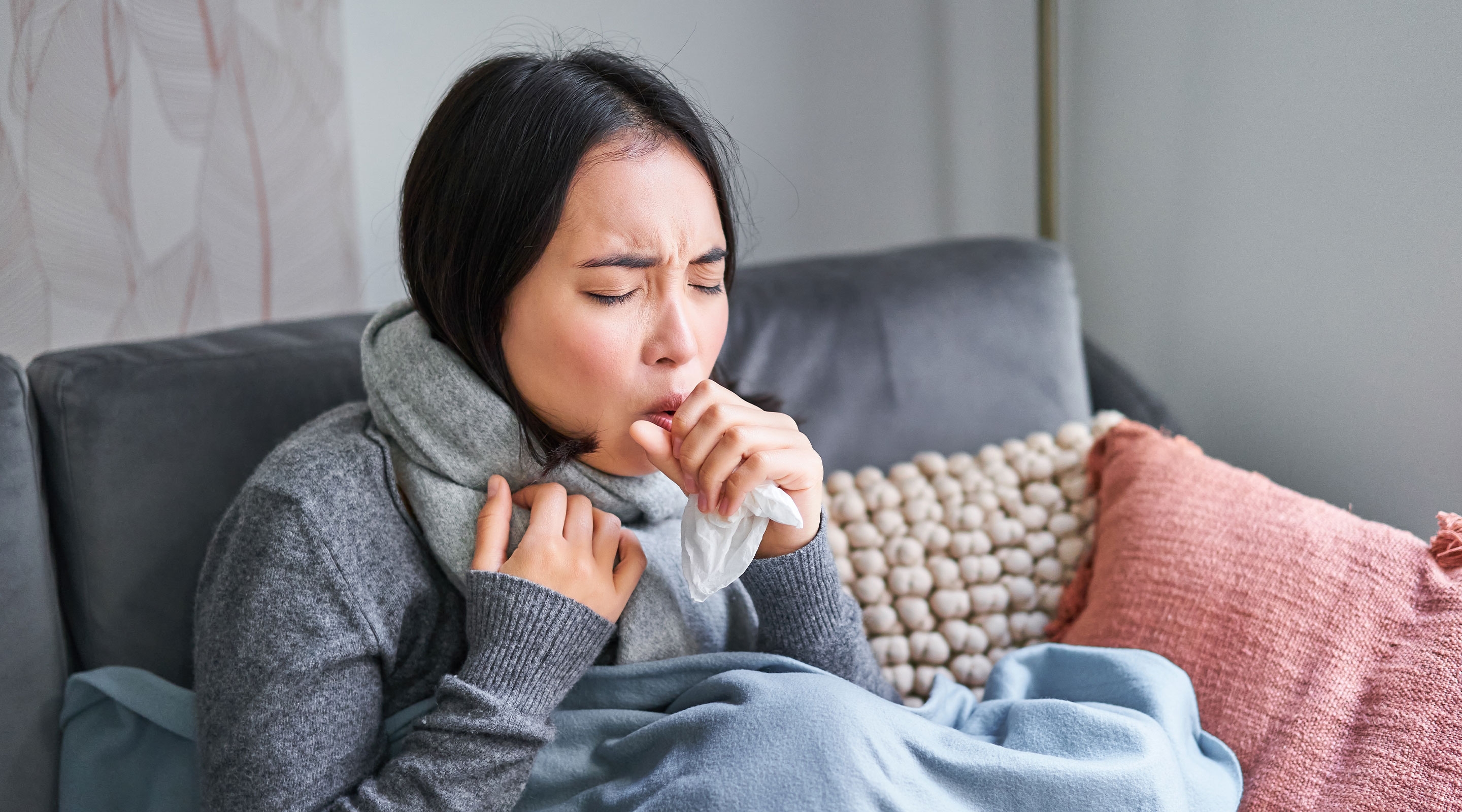 Symptoms of super flu generally appear suddenly. 